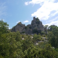 Photo de France - Le Cirque de Mourèze et le Lac du Salagou